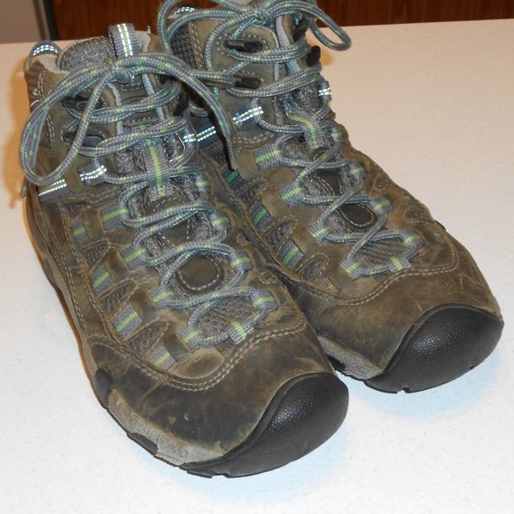 Keen Shoes - Women's Keen Hiking Boots Sz 5.5